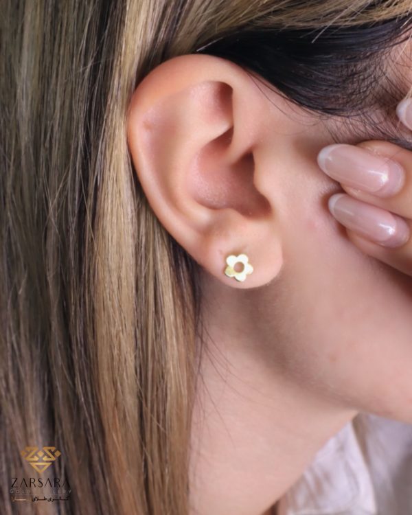 گوشواره میخی گلبرگی - Image 2